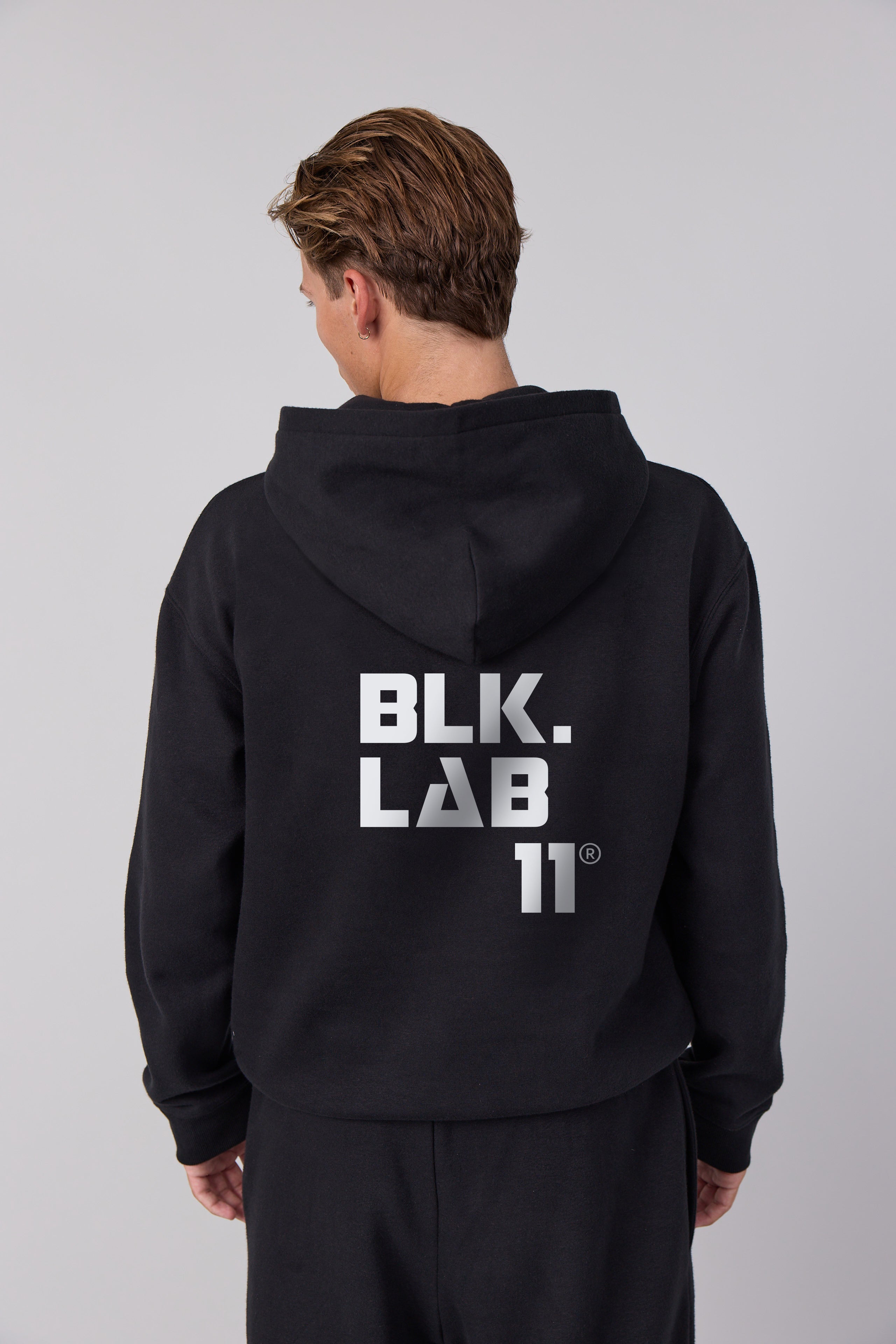 11IMPACT HOODIE hover